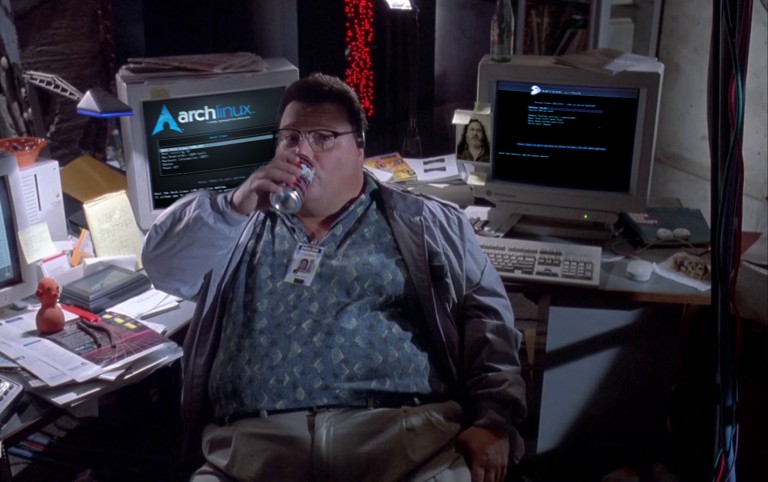 Dennis Nedry running Arch and Gentoo
